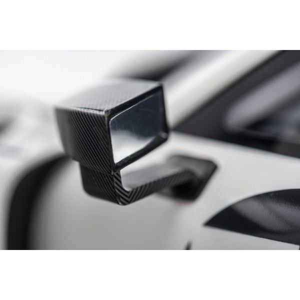 Porsche 935/19 - 2019 - Martini Design weiß 1:8