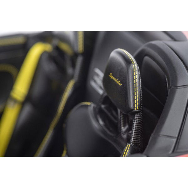 Porsche 911 (991.2) Speedster - 2019 - Rouge indien 1/8