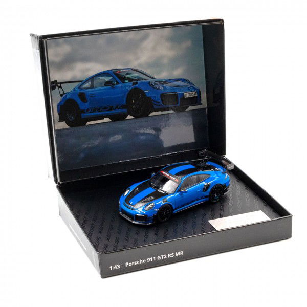 Manthey-Racing Porsche 911 GT2 RS MR 1:43 blau Collector Edition