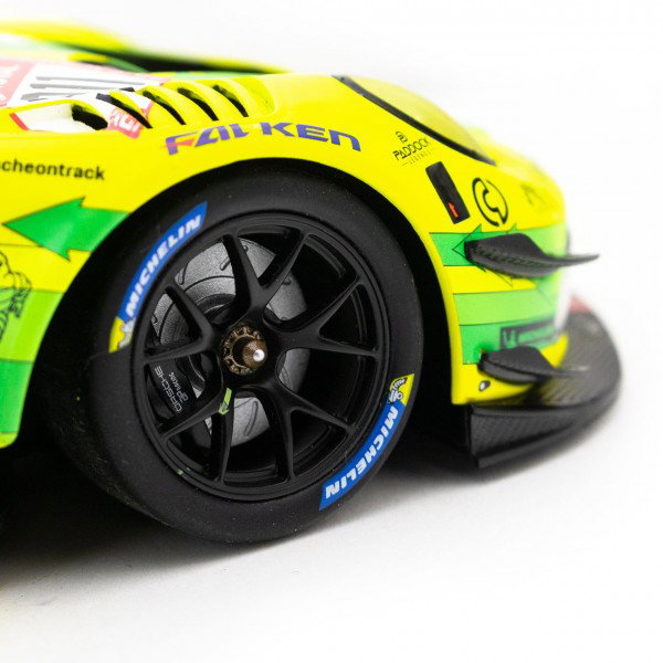 Miniature Minichamps Porsche 911 GT3 R - Manthey Racing - 1/18 - Vainqueur 24h Nürburgring 2021