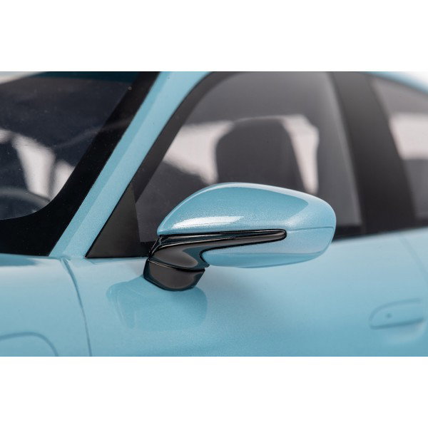 Porsche Taycan Turbo S - 2020 - Frozen blue metallic 1/8