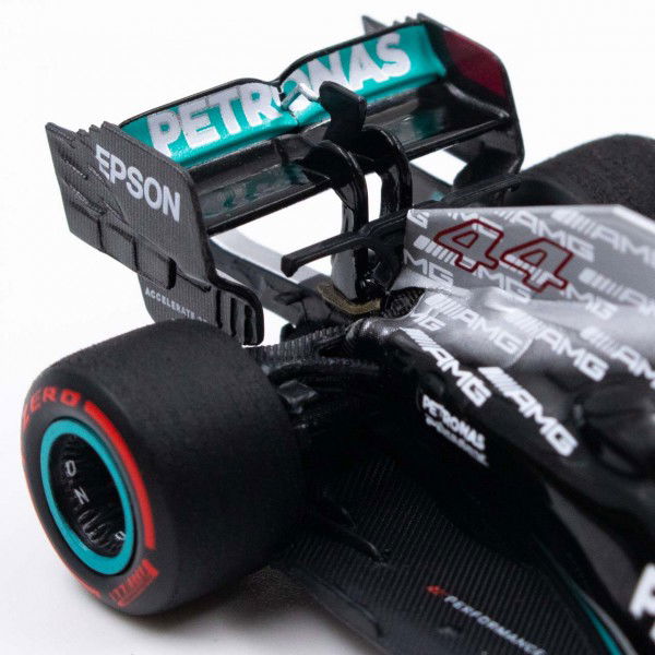 Mercedes-AMG Petronas F1 Team 2021 Hamilton / Bottas Doppel-Set 1:43