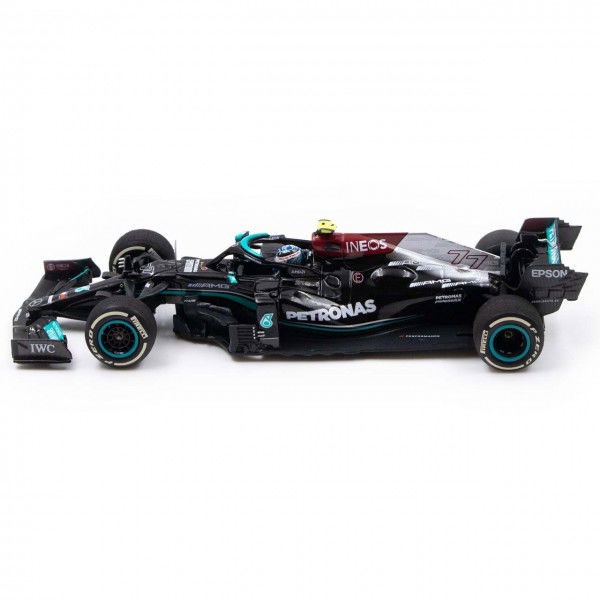 Mercedes-AMG Petronas F1 Team 2021 Hamilton / Bottas Doppel-Set 1:43