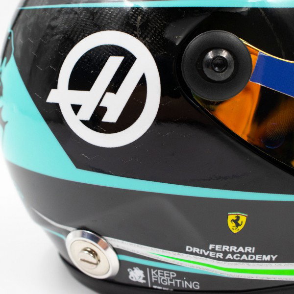 Mick Schumacher casco in miniatura 2022 1/2