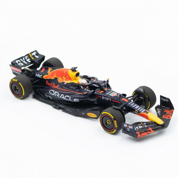 Oracle Red Bull Racing Verstappen / Pérez Saudi-Arabien GP 2022 1:43