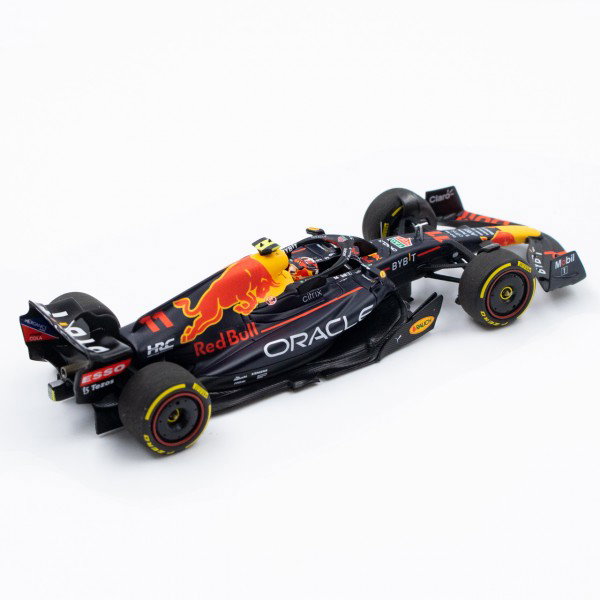 Oracle Red Bull Racing Verstappen / Pérez Saudi-Arabien GP 2022 1:43