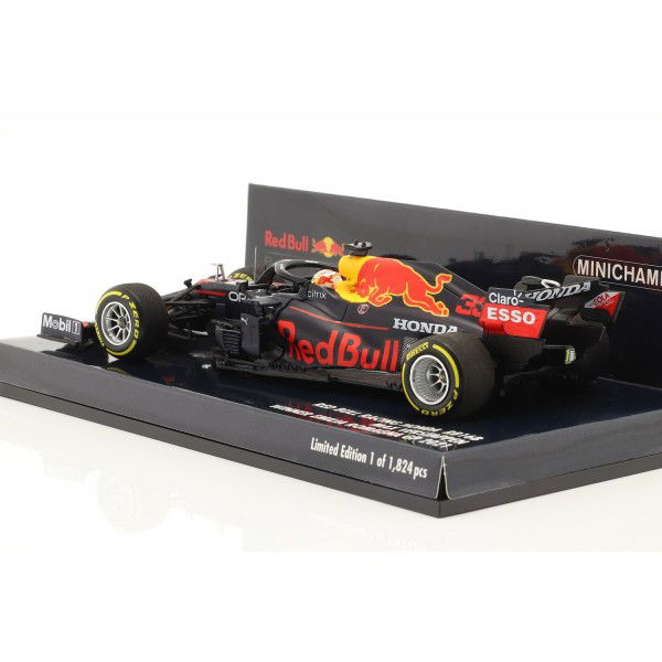 Max Verstappen Red Bull Racing Honda RB16B Formula 1 Emilia