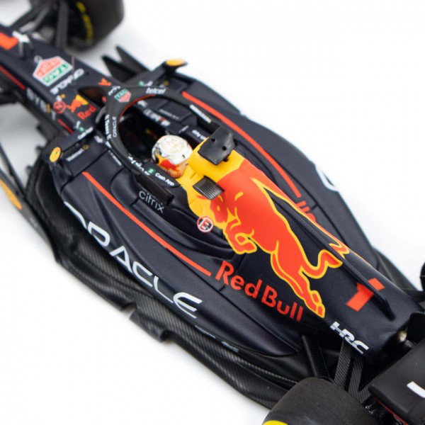 Max Verstappen Oracle Red Bull Racing RB18 Formula 1 Winner Saudi