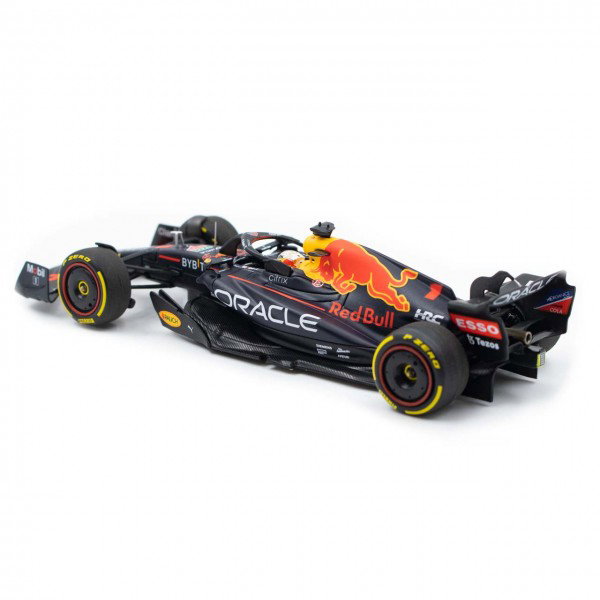 Max Verstappen Oracle Red Bull Racing RB18 Formula 1 Winner Saudi