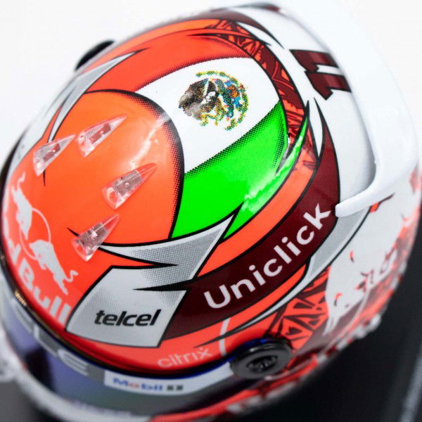 Sergio Pérez Casco en miniatura Fórmula 1 GP de Austria 2022 1/4