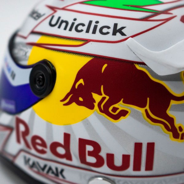 Sergio Pérez casque miniature Formule 1 GP du Japon 2022 1/4