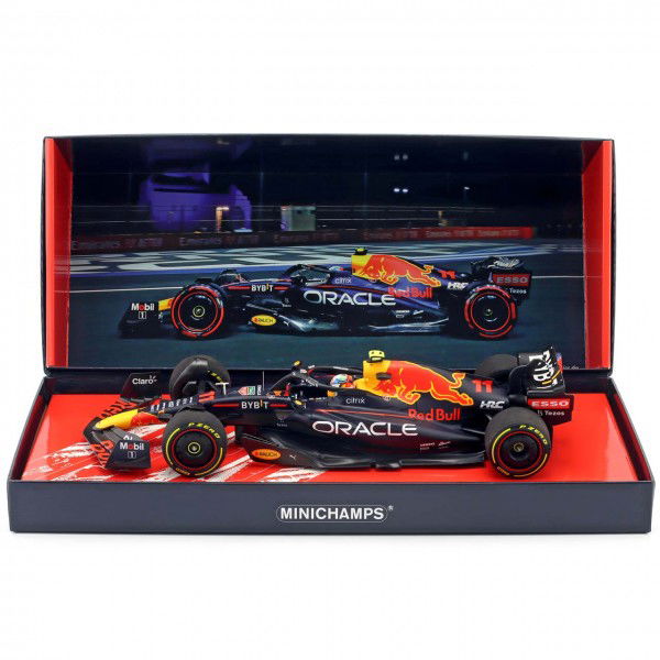 Sergio Pérez Oracle Red Bull Racing RB18 Formel 1 2022 1:18