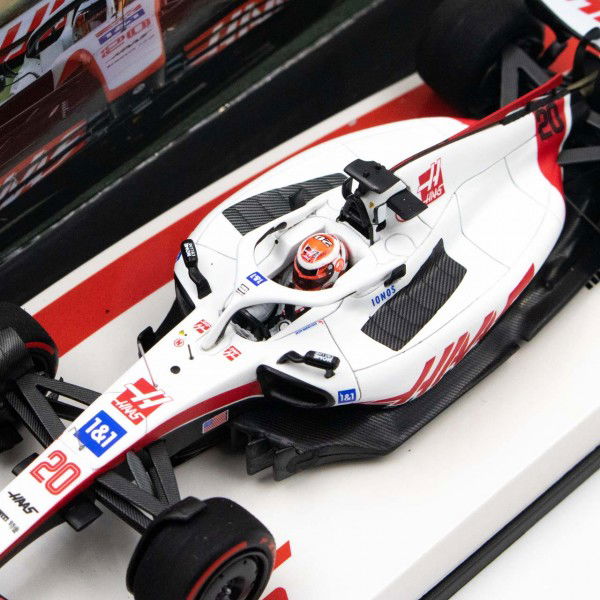 Kevin Magnussen Haas F1 Team VF-22 Formel 1 Bahrain GP 2022 1:43