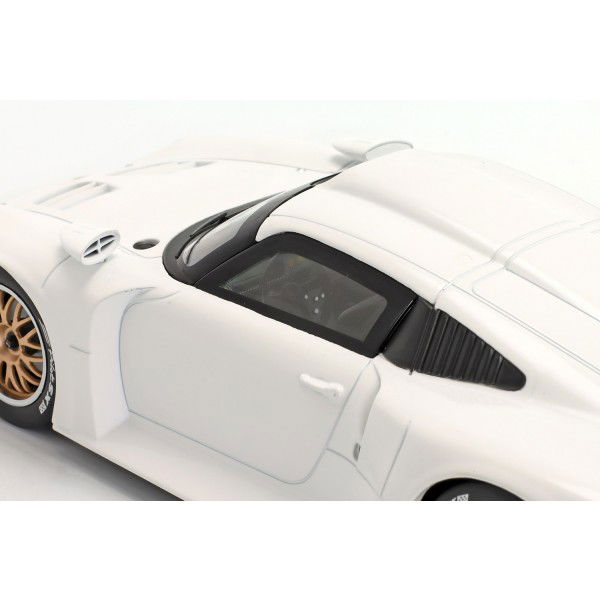Porsche 911 GT1 blanco 1/18