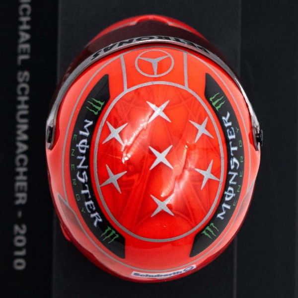 Michael Schumacher Casque miniature 2010 1/8