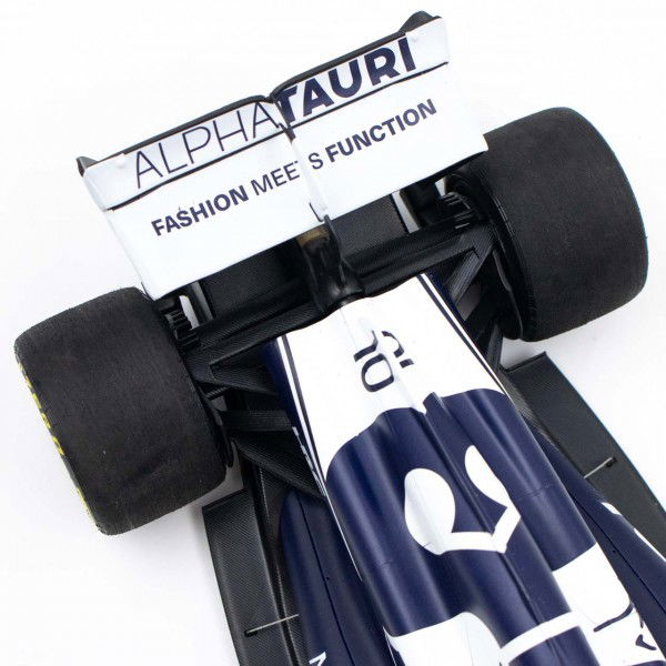 Pierre Gasly Scuderia AlphaTauri AT03 Formel 1 Bahrain GP 2022 1:18