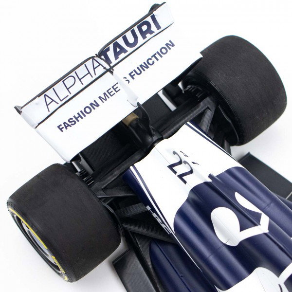 Yuki Tsunoda Scuderia AlphaTauri AT03 Formel 1 Bahrain GP 2022 1:18