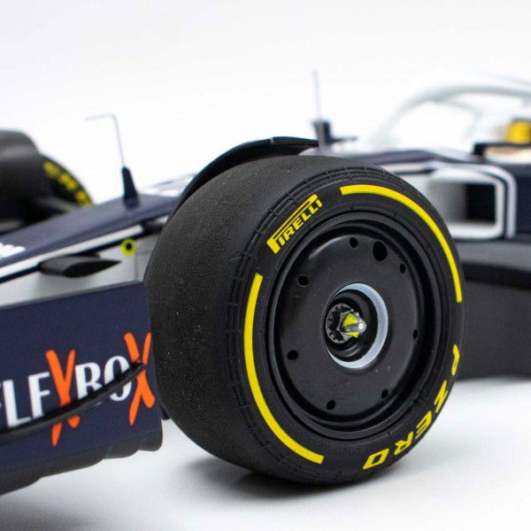 Yuki Tsunoda Scuderia AlphaTauri AT03 Formel 1 Bahrain GP 2022 1:18