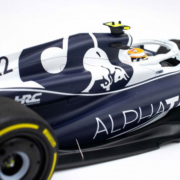 Yuki Tsunoda Scuderia AlphaTauri AT03 Formel 1 Bahrain GP 2022 1:18