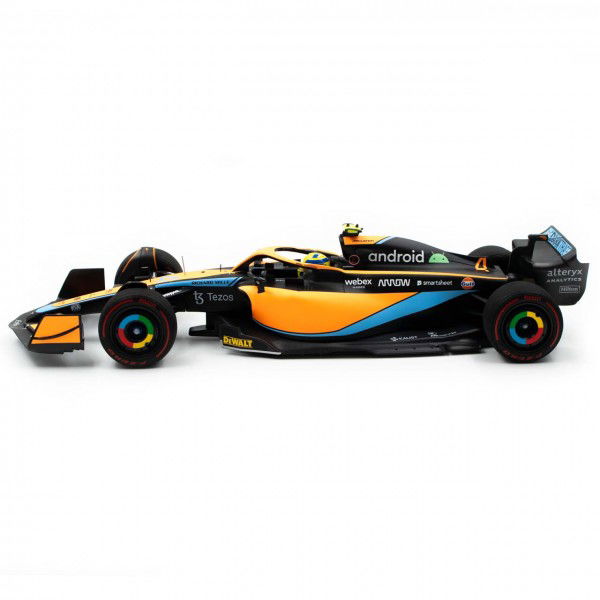 Lando Norris McLaren F1 Team MCL36 Formel 1 Bahrain GP 2022 1:18