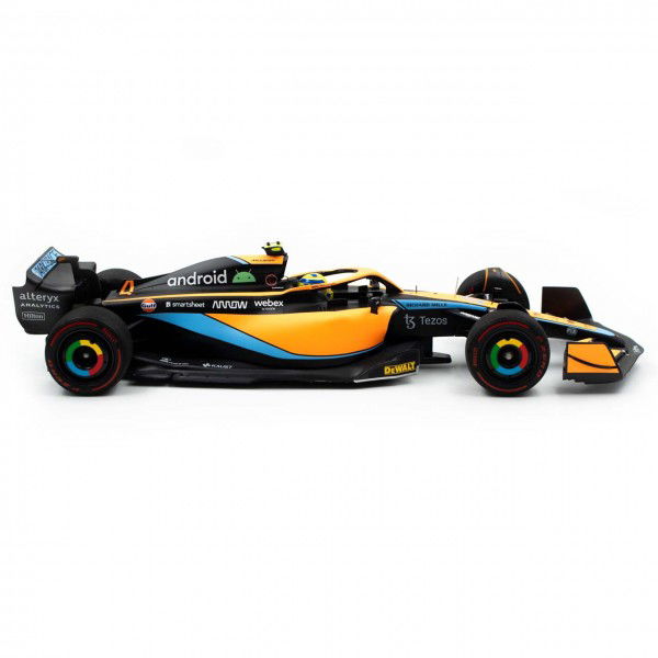 Lando Norris McLaren F1 Team MCL36 Formel 1 Bahrain GP 2022 1:18