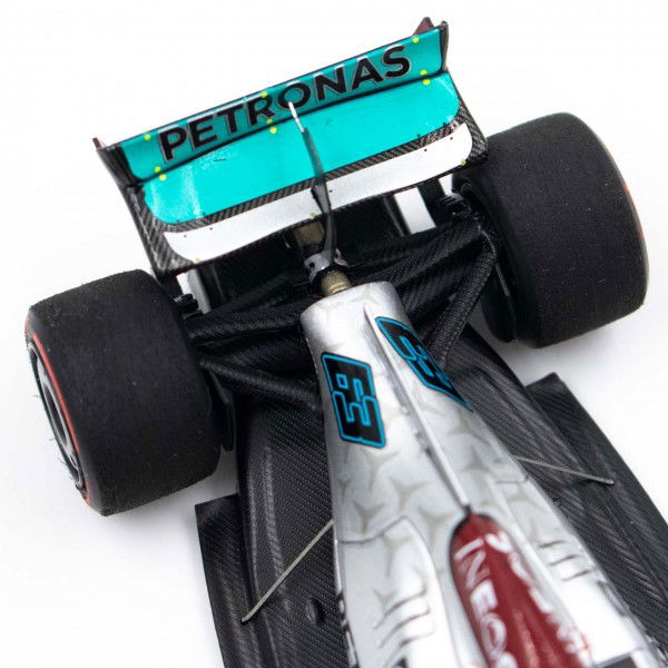 George Russell Mercedes AMG Petronas W13 Formel 1 Bahrain GP 2022 1:43