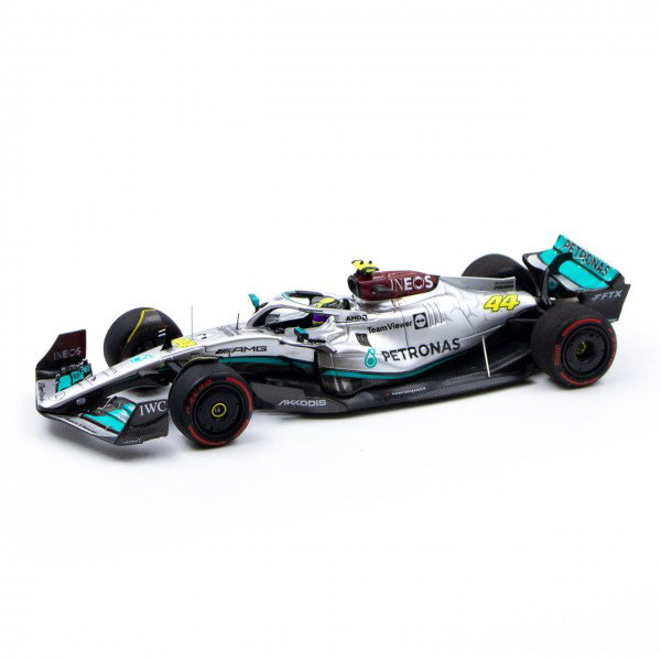 Mercedes AMG Petronas F1 Team W13 Hamilton / Russell 2022 Double