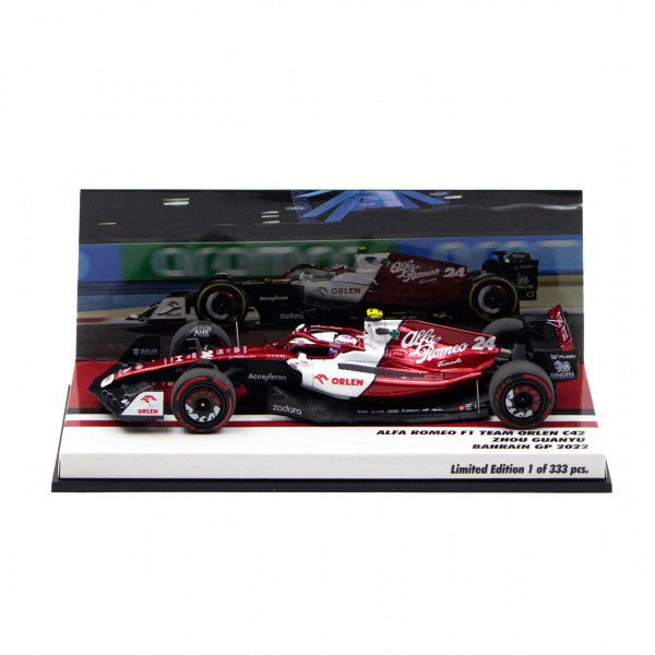 Zhou Guanyu Alfa Romeo F1 Team ORLEN C42 Bahrain GP 2022 1:43