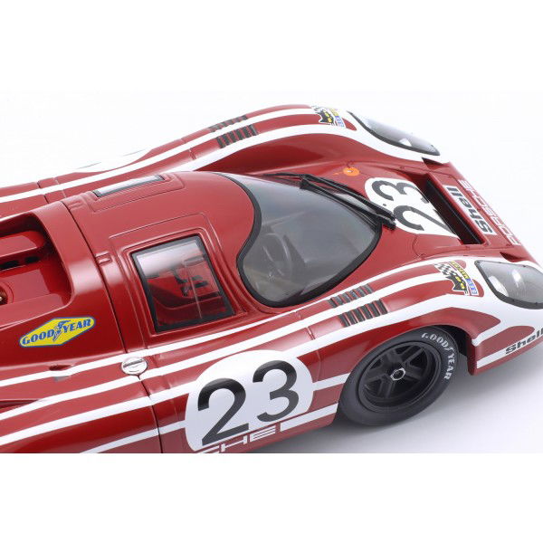 Attwood, Herrmann Porsche 917K #23 vincitrice 24h LeMans 1970 1/18