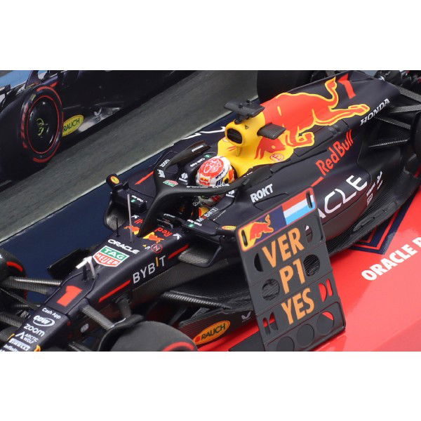Max Verstappen Oracle Red Bull Racing Sieger Bahrain GP 2023 1:43