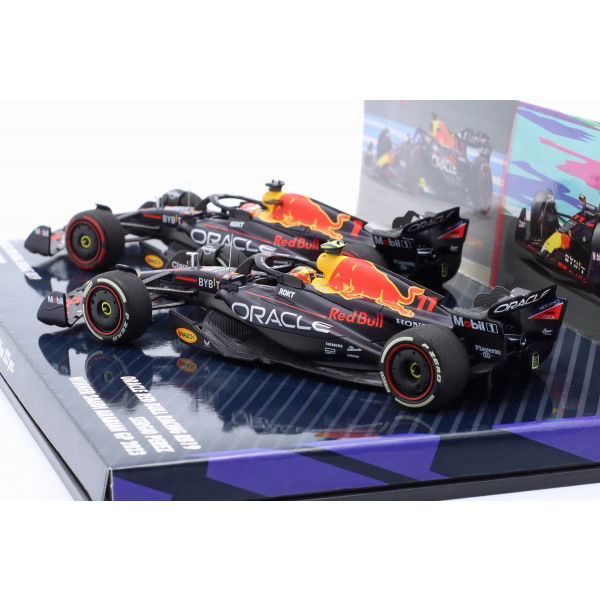 Oracle Red Bull Racing Verstappen / Pérez Formel 1 2023 1:43