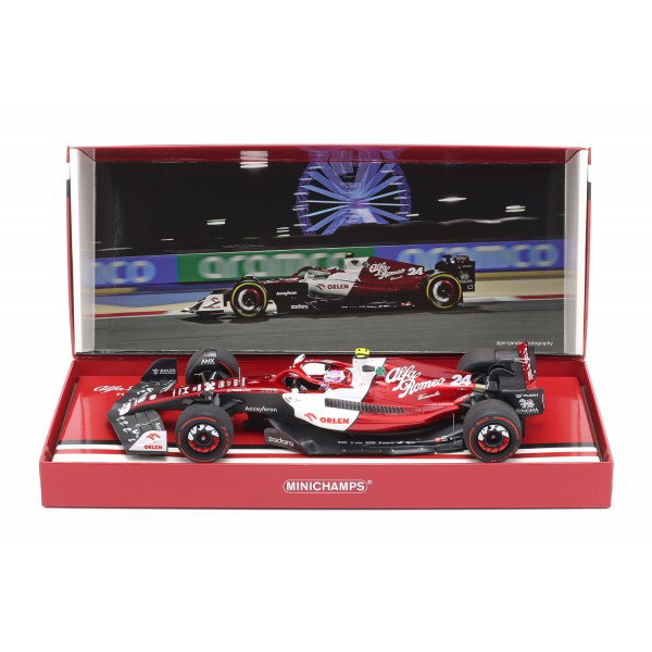 Zhou Guanyu Alfa Romeo F1 Team ORLEN C42 Bahrain GP 2022 1:18