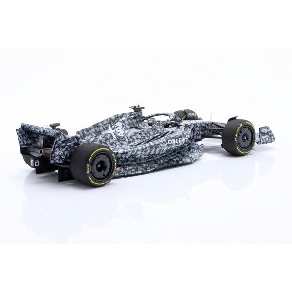 Zhou Guanyu Alfa Romeo F1 Team ORLEN C42 Test Barcelona 2022 1:18