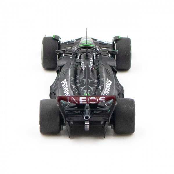 George Russell Mercedes AMG Petronas W14 Formel 1 Bahrain GP 2023 1:43