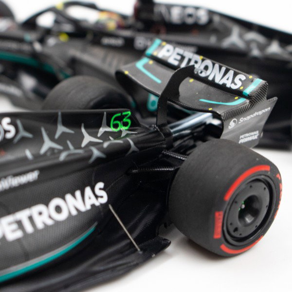 Mercedes AMG Petronas F1 Team W14 Hamilton / Russell 2023 Double
