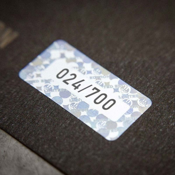 Cartel Formula 1 Decades - 2020s  THE FUTURE LIES AHEAD - Collecor’s Edition