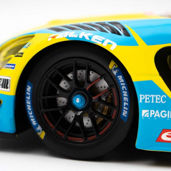 Mercedes AMG GT3 Evo #4 HRT Carrera de 24h de Nürburgring 2021 1/18