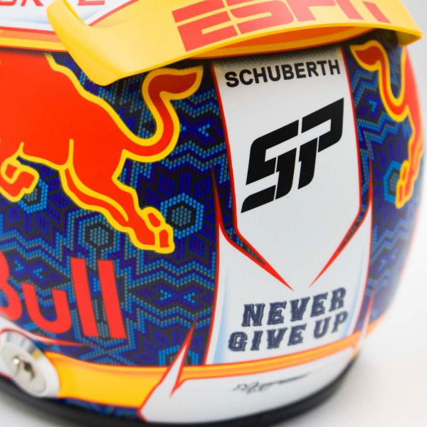 Sergio Pérez casque miniature Formule 1 2024 1/2