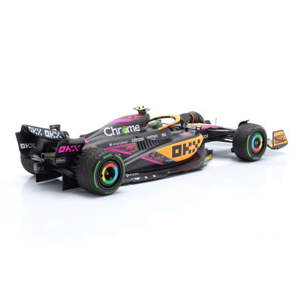 Lando Norris McLaren F1 Team MCL36 Formel 1 Singapur GP 2022 1:18