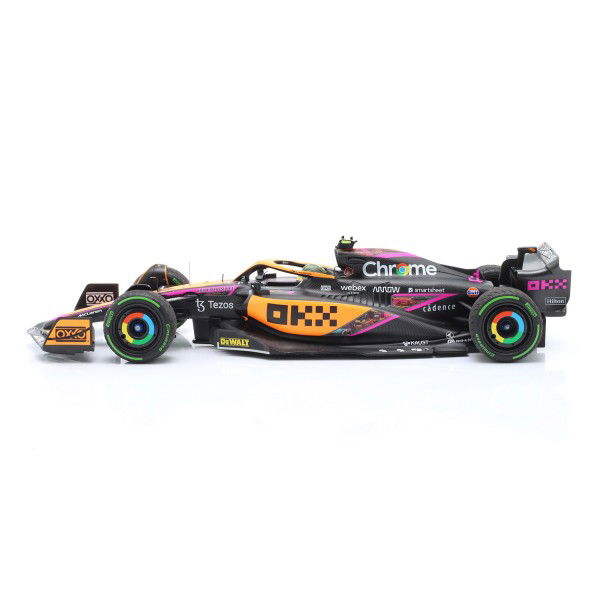 Lando Norris McLaren F1 Team MCL36 Formel 1 Singapur GP 2022 1:18