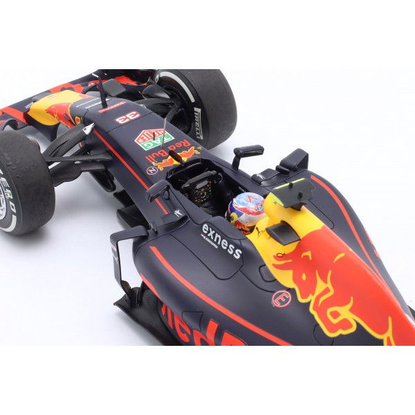 Max Verstappen Red Bull Racing Sieger Spanien GP 2016 1:18