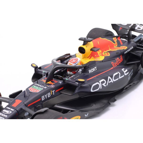 Max Verstappen Oracle Red Bull Racing Sieger Bahrain GP 2023 1:18
