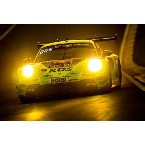 Manthey GT3 R Art Print - 24h-Rennen Nürburgring 2025 - Night Race