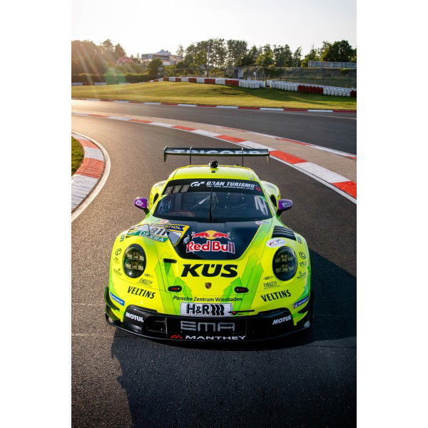 Manthey GT3 R Art Print - 24h-Rennen Nürburgring 2025 - Racetrack