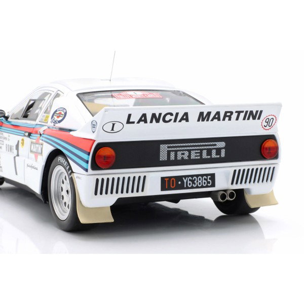 Lancia 037 #1 Vainqueur Rallye Monte Carlo 1983 1/18