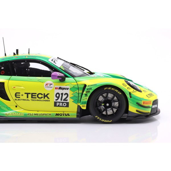 Manthey Grello Porsche 911 GT3 R #912 - Winner 12h Bathurst 2024 1/18