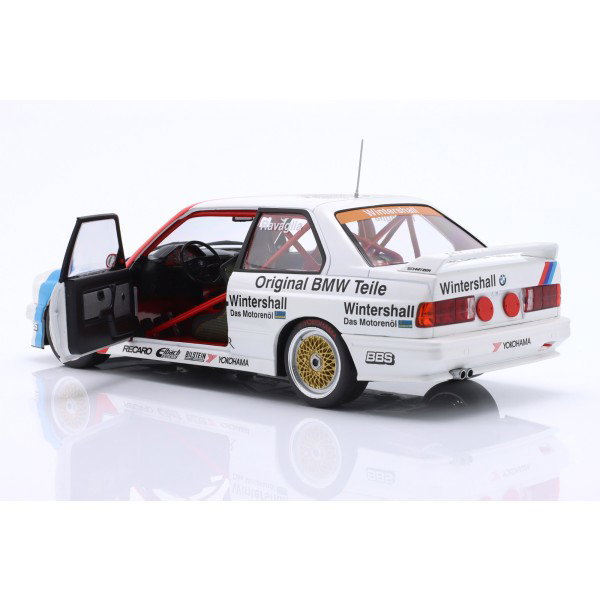BMW M3 (E30) #15 DTM Champion 1989 Roberto Ravaglia 1:18