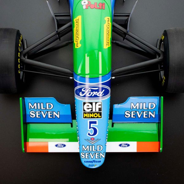 Michael Schumacher Ford B194 F1™ World Champion 1994 1:8