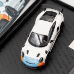 Manthey-Racing Porsche 911 GT3 RS MR 1/43 bianco Collector Edition