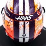 Nico Hülkenberg casco in miniatura Formula 1 2023 1/4